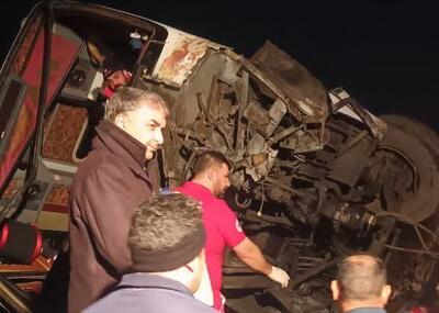  علت حادثه اتوبوس در قطعه گرمسار از محور تهران - مشهد اعلام شد