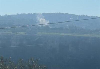 حملات توپخانه‌ای و هوایی رژیم صهیونیستی به لبنان/ دو شهروند شهید شدند - تسنیم