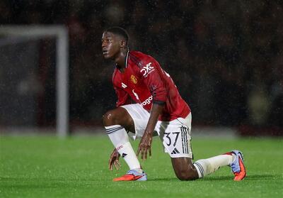 ناپولی به جذب سومین بازیکن منچستریونایتد نزدیک شد - تسنیم