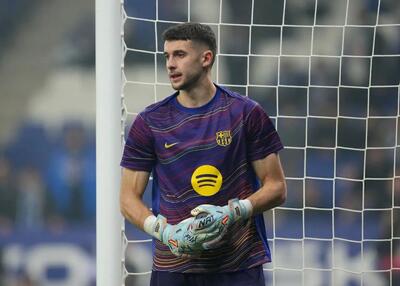 استقبال خصمانه از خوان گارسیا با موش! (عکس)