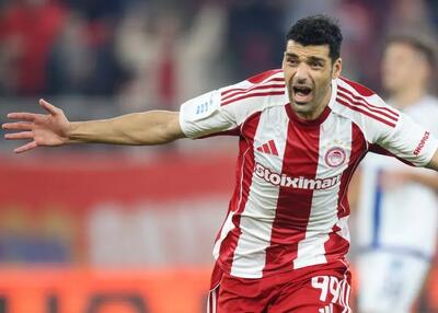  طارمی در آسمان جشن گرفت (عکس)