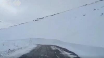  ارتفاع ۵ متری برف در گله‌بادوش الیگودرز