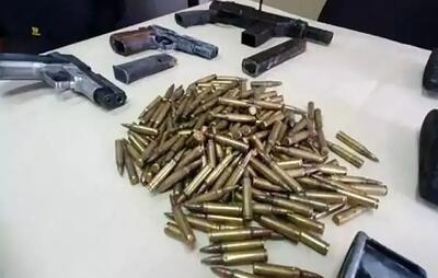  کشف بمب و اسلحه از مخفیگاه اغتشاشگران