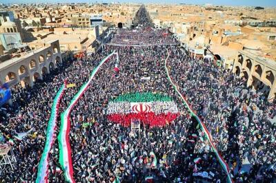 تجدید بیعت مردم قم با رهبر معظم انقلاب