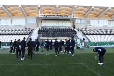  بازدید اعضای تیم امید ایران از محل بازی با کره جنوبی و لبنان