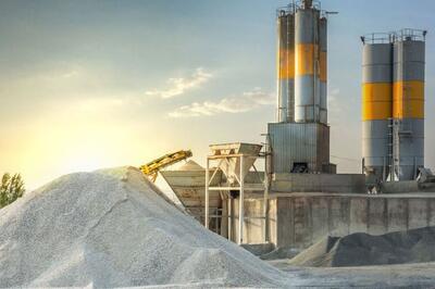 حواستان به سهام سیمانی باشد + دلایل