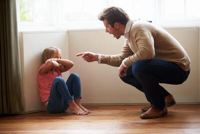 ۴ روش مؤثر برای مدیریت رفتارهای مخرب کودکان