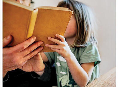 شیوه‌های کتاب‌خوان کردن کودکان در عصر تکنولوژی