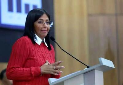 رئیس‌جمهور موقت ونزوئلا:  به ترامپ می‌گویم که مردم ما شایسته صلح و گفت‌وگو هستند، نه جنگ/ از دولت واشنگتن برای تدوین دستور کار همکاری، دعوت می‌کنیم