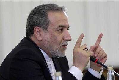 عراقچی: وقتی ترامپ با زبان زور از صلح صحبت می‌کند در حقیقت از قانون جنگل صحبت می‌کند