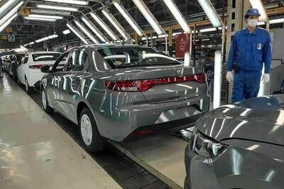 ایران‌خودرو نرخ جدید محصولاتش را اعلام کرد/ لیست کامل امروز دوشنبه ۱۵ دی ۱۴۰۴ را ببینید +جدول