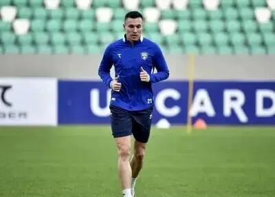 شروع گرم سرگیف در پرسپولیس با فالو کنعانی