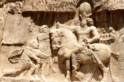 غلبه شاپور اول بر رومیان