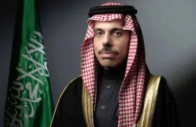  بن فرحان وارد قاهره شد