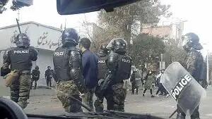 گزارش خبرگزاری فارس از تجمعات دیشب تهران و شهرستان‌ها - ۱۴ دی ماه