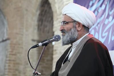  دشمن با شایعه‌پراکنی و نشر اکاذیب ‌به‌دنبال برهم‌زدن انسجام ملی‌ست