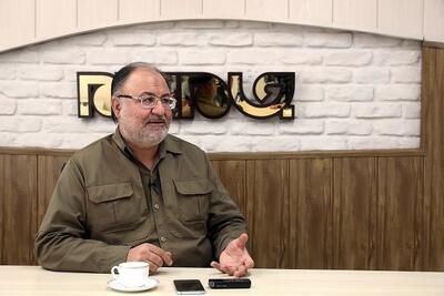 وزارت خارجه مثل دوران قاجار، دیدگاه نیازمحور دارد/ درک غربی‌ها از محور مقاومت اشتباه است/ شعار دولت چهاردهم پشتوانه نظری ندارد