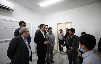  تأکید بر ادامه روند توسعه زیرساخت‌های آموزشی و حمایت از معلمان جزیره کیش