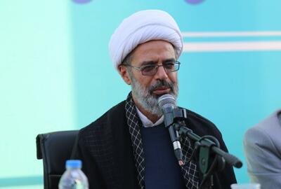  نوری : اعتکاف دانش آموزان را برای مسئولیت های سخت آماده می کند