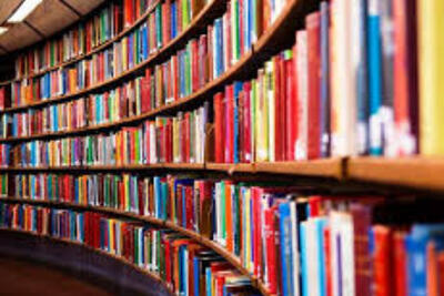 ناشران دانشگاهی یارانه دولتی کتاب می گیرند