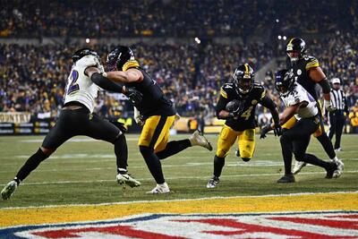 فوتبال NFL | رونمایی از تیم‌های حاضر در پلی آف فصل 2025 - پارس فوتبال