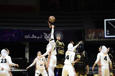 هدایت تیم ملی بسکتبال زنان به یک مربی روسی سپرده شد - پارس فوتبال