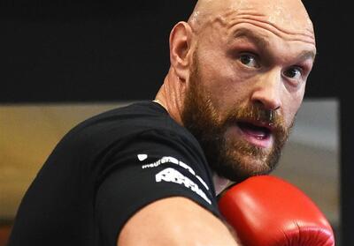 بازگشت قهرمان سابق بوکس جهان به رینگ - پارس فوتبال