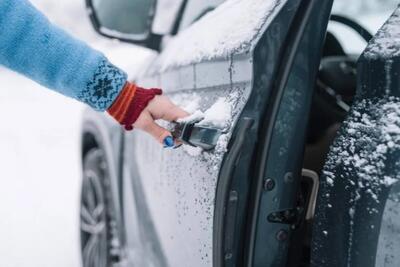  یخ زدن قفل ماشین: راهکارهای عملی برای حل مشکل در زمستان - پدال