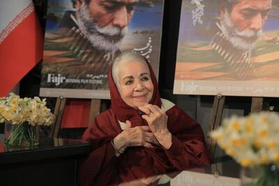 واکنش شمسی فضل‌اللهی به انتخاب «شیر سنگی» بر روی پوستر جشنواره فیلم فجر