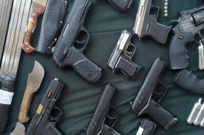 کشف سلاح و مهمات از مخفیگاه اغتشاشگران در تهران + فیلم