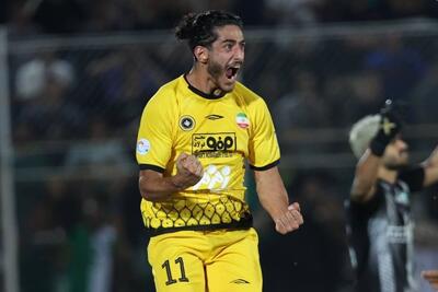 پایان دوران حضور آقایی پور در سپاهان