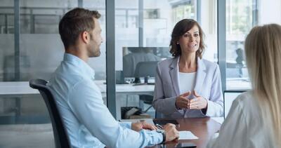 ۳ روند تعیین‌کننده رهبری در سال ۲۰۲۶ که مدیران را وادار به بازنگری کامل شیوه اداره سازمان می‌کند - شارا