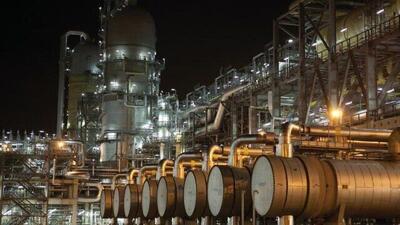 فروش ۱۲۴ همتی صنعت محصولات شیمیایی در ماه گذشته