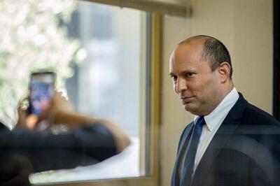 بازداشت فردی به ادعای جاسوسی از نفتالی بنت