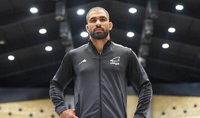 تیم کشتی دهلی با ۲۶ لاک هادی وفایی پور را جذب کرد