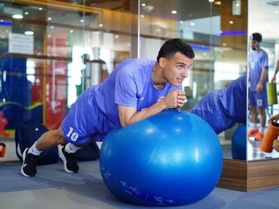 بالاتر از لواندوفسکی، دیاز و دوکو؛ حسین زاده در جمع بهترین گلزنان بین‌المللی جهان قرار گرفت / عکس