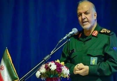 دشمن با جنگ روانی و اقتصادی دنبال ایجاد نارضایتی است - تسنیم