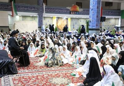 بندگی خدا مسیر کمال و آرامش انسان است  عکس - تسنیم