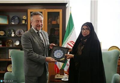 گسترش همکاری‌های علمی دانشگاه تهران با دانشگاه‌های چک - تسنیم