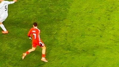 مطمئن بودم آفساید است! چرا گل ویرتز قبول شد؟