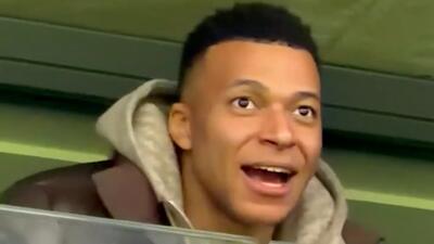 واکنش امباپه به هتریک گونزالو گارسیا