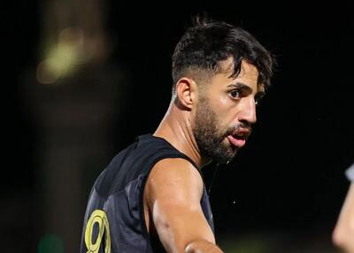 رضاوند یک ماه درد می‌کشد(عکس)