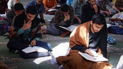  امسال ۱۸۰ دانشجوی استان معتکف شدند