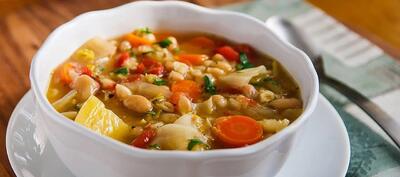  طرز تهیه سوپ سبزیجات لوبیاسفید/ پیش‌غذای خوشمزه و سالم برای شب‌های زمستان