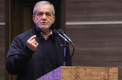 پزشکیان: تحریم می‌کنند، بعد دلسوز مردم می‌شوند