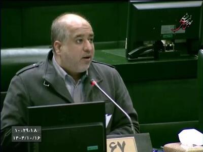 ادعای جنجالی خضریان: پتروشیمی خلیج فارس، ۱۵ میلیارد تومان از برند علی دایی عینک آفتابی سفارش داد!