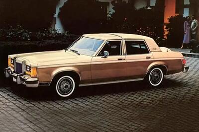  4 خودروی زشت از دهه 60 که هنوز حسرتش را می‌خوریم