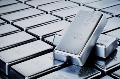  جهش تاریخی نقره در بازار فلزات؛ بازدهی ۱۴۷ درصدی و پیشی‌گرفتن کم‌سابقه از طلا