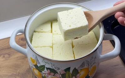  طرز تهیه ۲ نوع پنیر سفت قالبی از ۱ لیتر شیر / دیگه پنیر پاستوریزه نخر