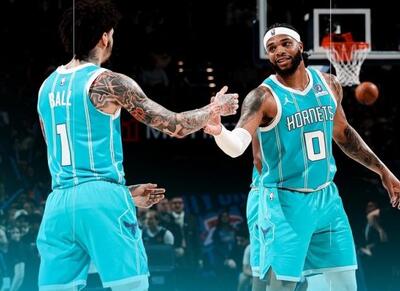 سقوط آزاد صدرنشین مقابل زنبورهای کارولینا - اکونیوز